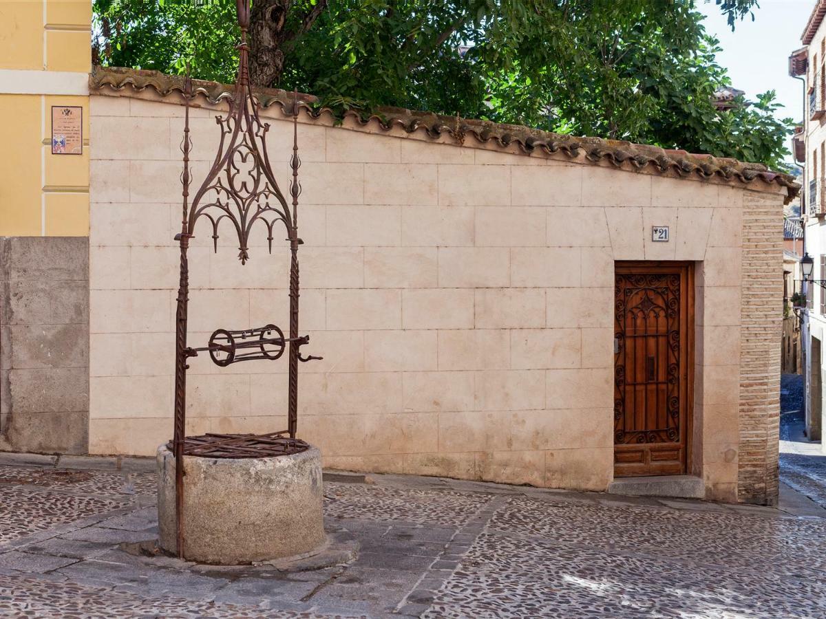 Apartamentos Rey Moro Toledo Exterior photo